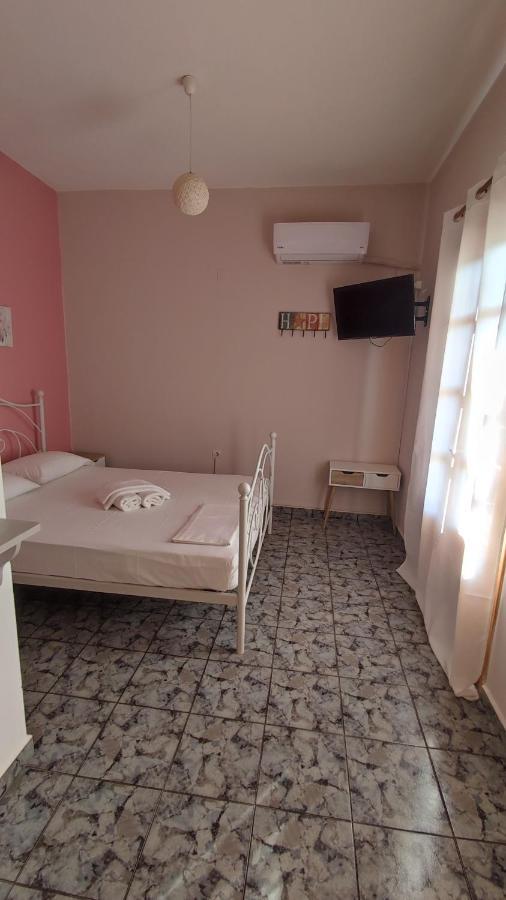 Tramonto Nel Delfini Apartment Kini Екстериор снимка