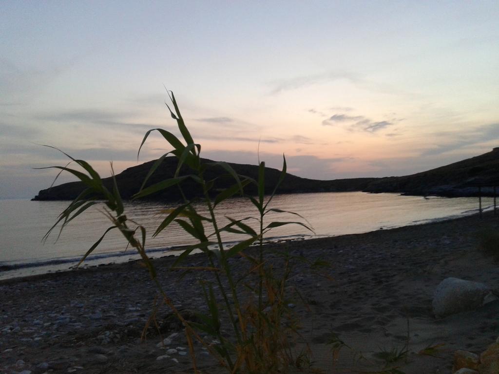 Tramonto Nel Delfini Apartment Kini Екстериор снимка
