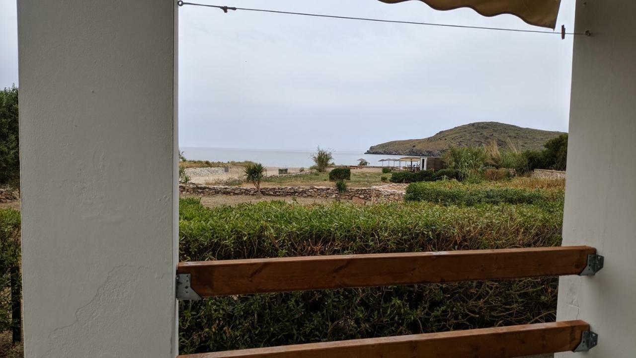 Tramonto Nel Delfini Apartment Kini Екстериор снимка